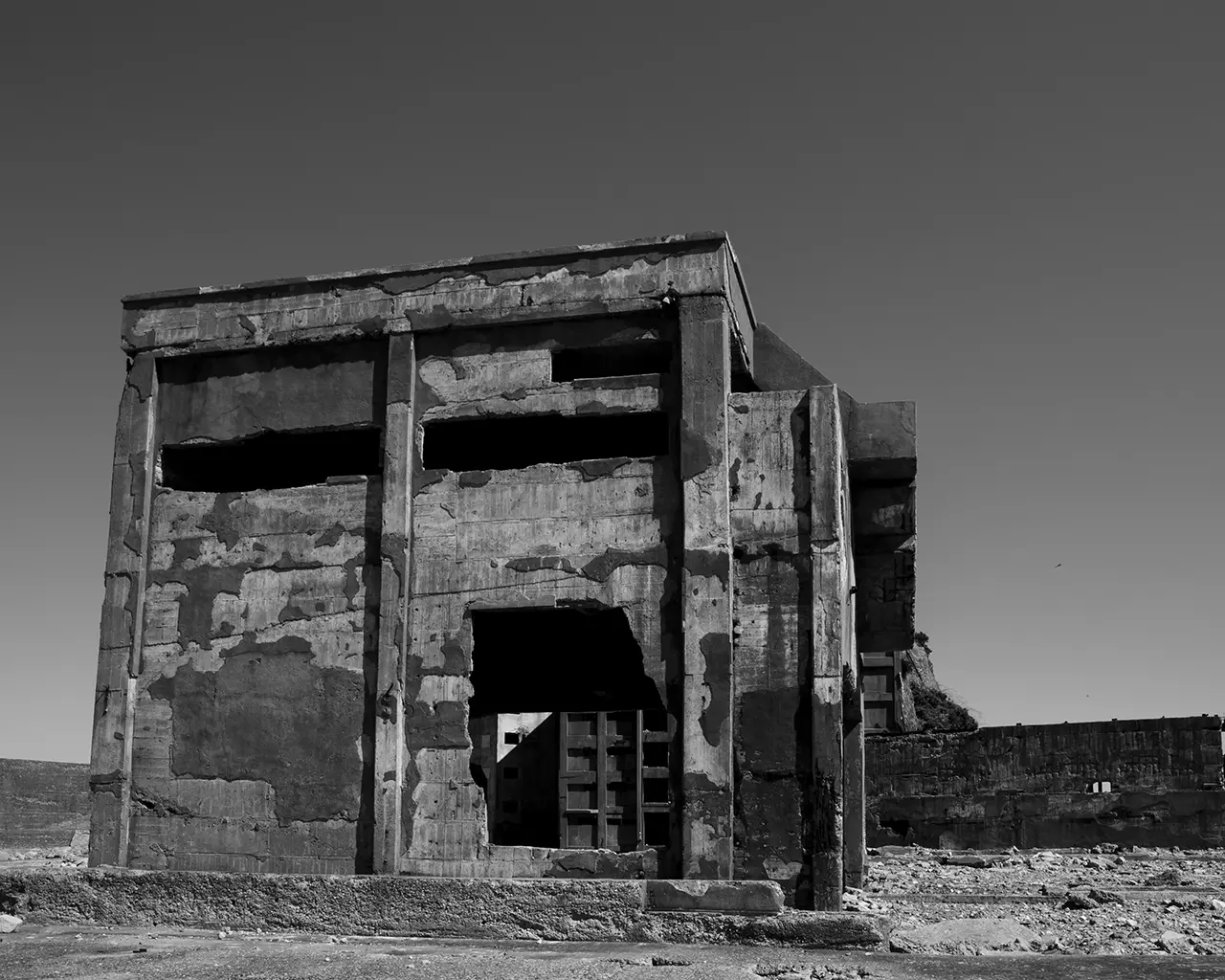 軍艦島　仕上工場建物